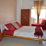 B&B Eur *